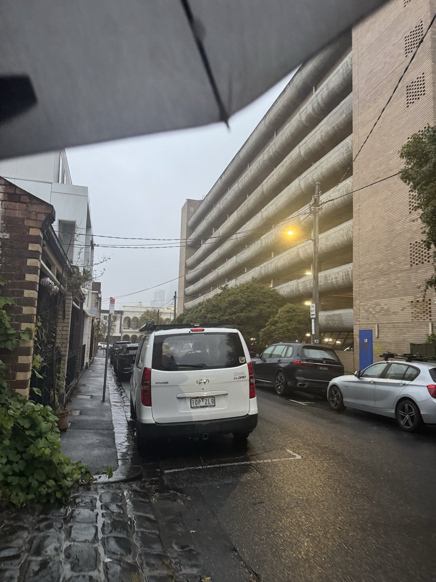 verynormalman tweet media