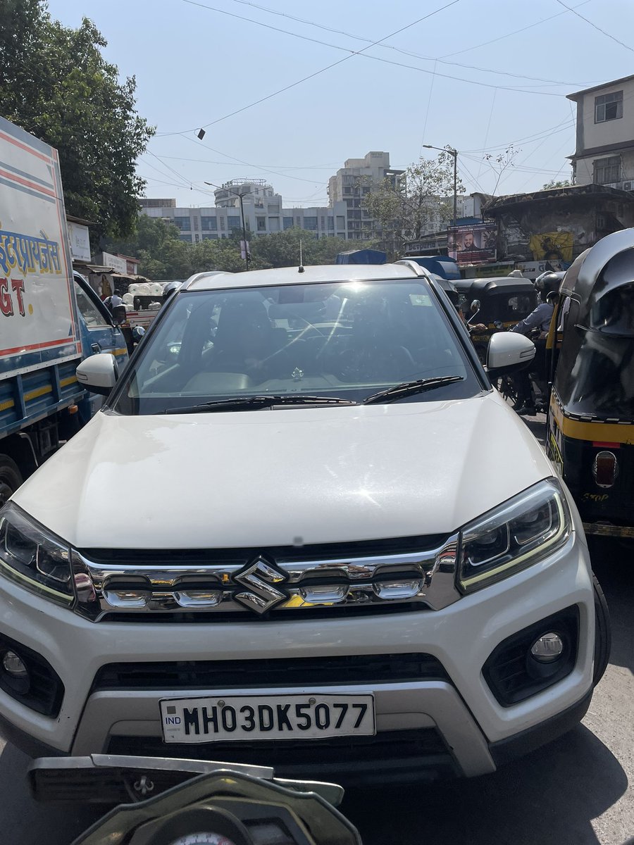 _krishhhhh6's tweet photo. @MTPHereToHelp 
MH03DK5077 was in wrong at MG ROAD GHATKOPAR WEST NEAR JYOTI WATCH CENTER 
PLEASE FINE THIS CAR OWNER AS MORE PEOPLE DONT VIOLATE THE RULE 
ALSO SHARE ME THE CHALLAN RECEIPT 
@CPMumbaiPolice @MumbaiPolice 
In Ghatkopar always their is some or other idiots https://t.co/VLaNKXkwht