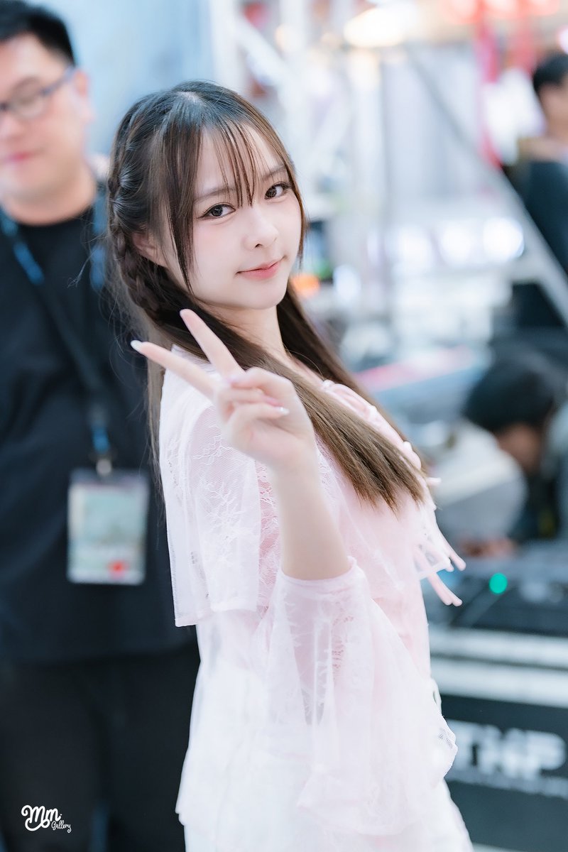 MM Gallery tweet media