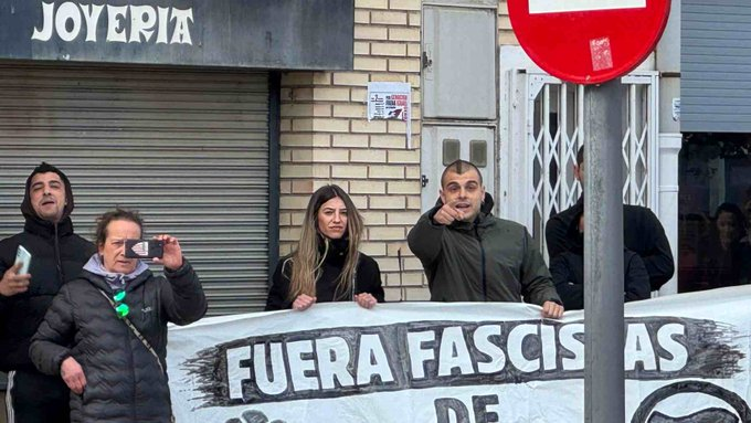 Antifaxismoa's tweet image. #Nafarroa en #Caparroso respuesta antifascista 

Caparroso Antifaxista ✊🏴📢