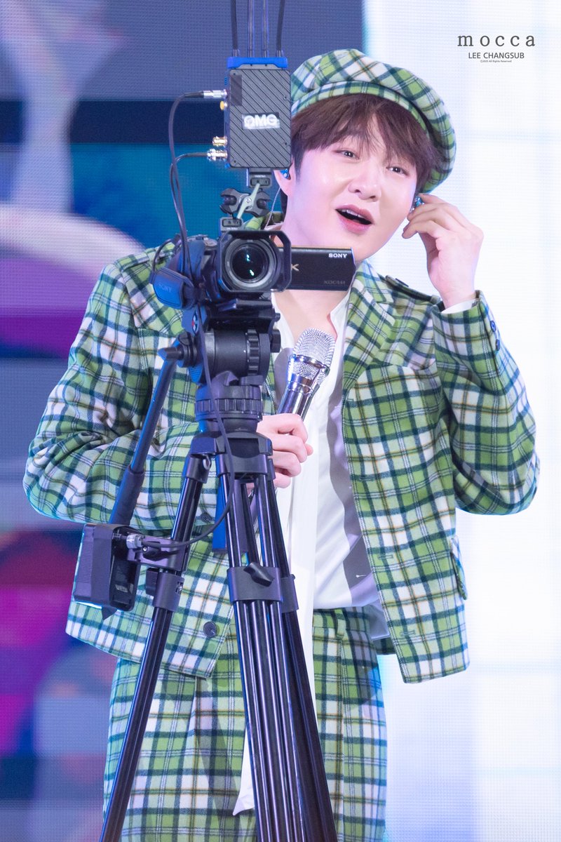 ᴍᴏᴄᴄᴀ☕️ tweet media