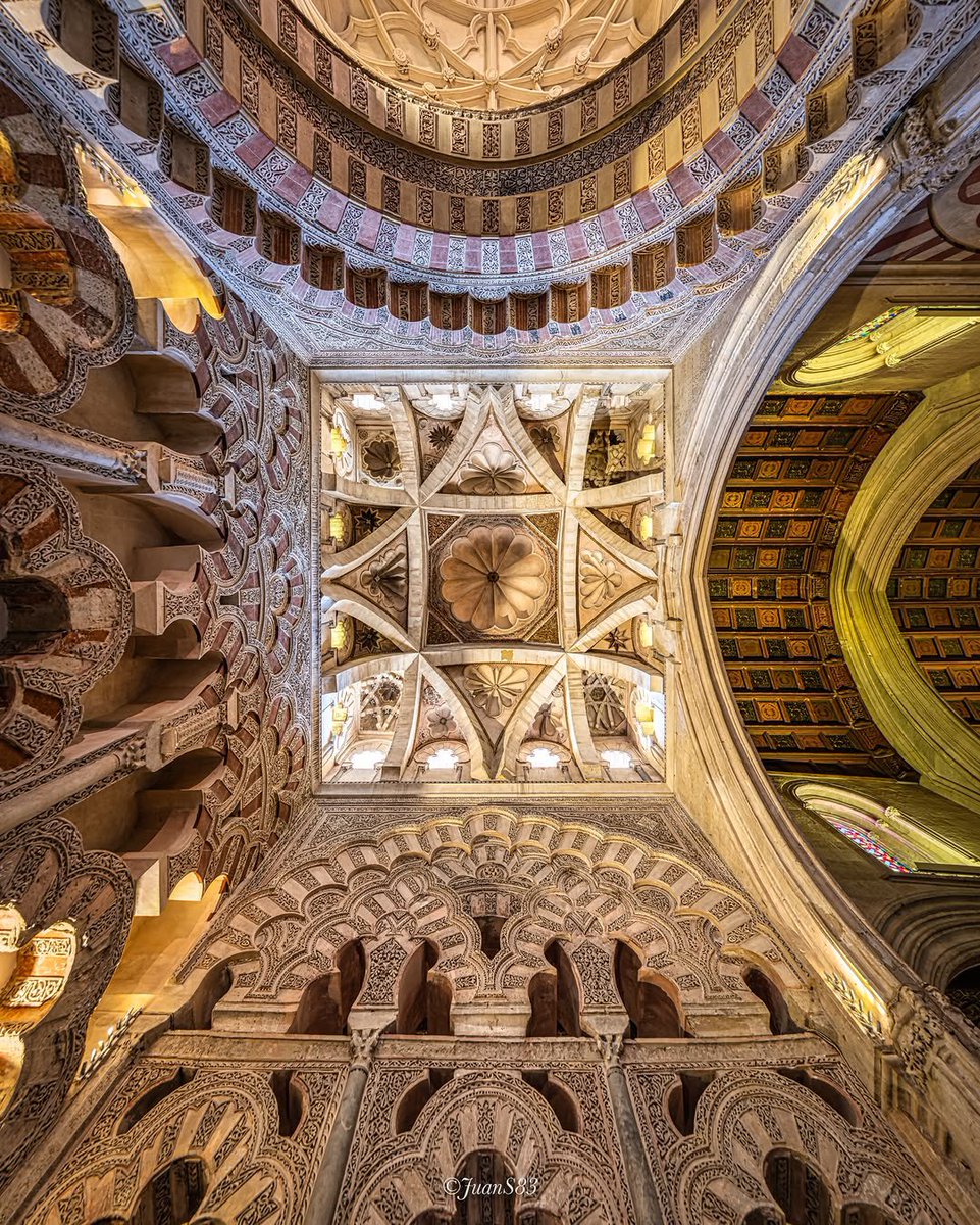MissCelaneaOne's tweet photo. Mezquita/catedral de Córdoba, España
(📸©️Juans83) https://t.co/w6yutJjTTe