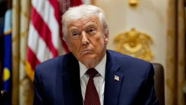 Todas estas guerras son por culpa de viejos sucios que fueron captados en cámara violando niños.