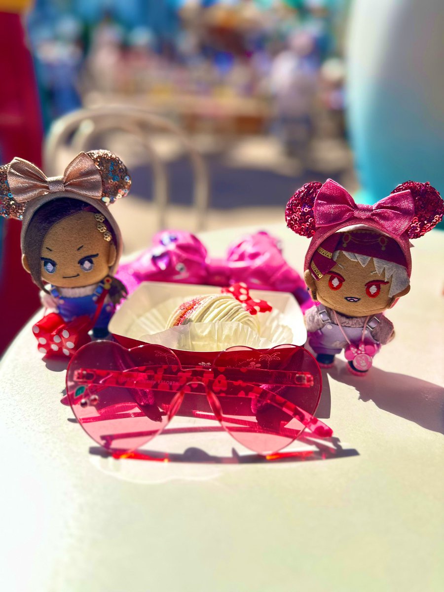 chochan4649's tweet photo. 【ミニファン●🎀●】

ミニーのファンダーランドに染まってきたヨ️🩵💗️🩷💗🩷🩵

もちろんデイジーcolorも入れて、推しは最高に可愛い💜

もん汰はリーナcolorって言うのもあるけど

ミニファンの人←と→ミニファン遊びに来た人

という解釈が面白すぎたwww https://t.co/MnnU6Zz8p9