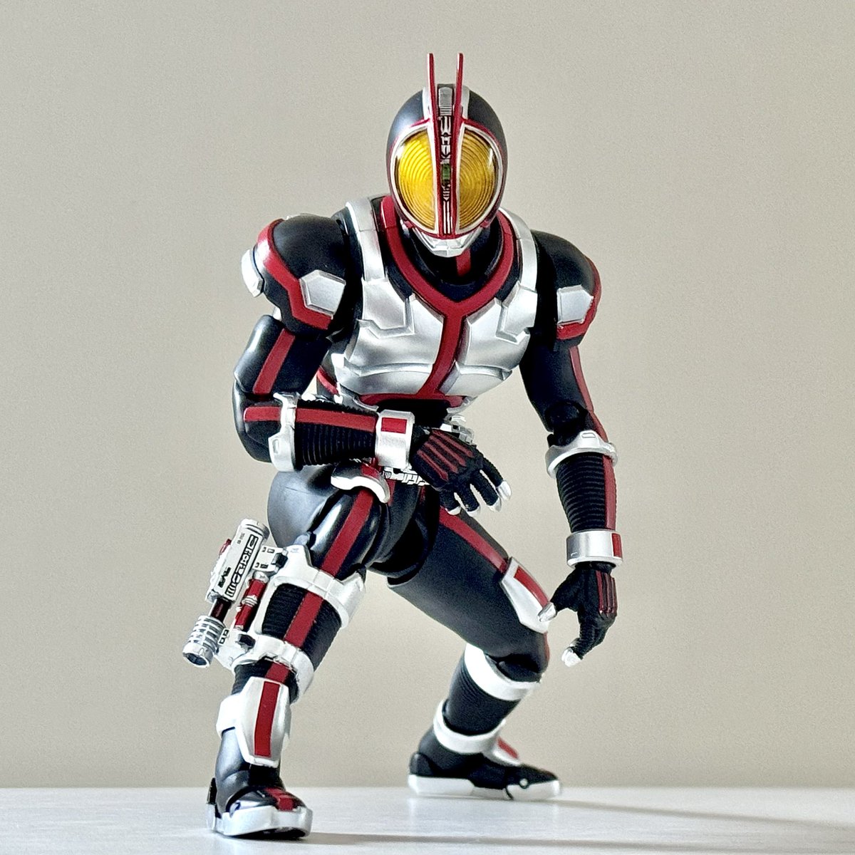 《《 EXCEED CHARGE 》》