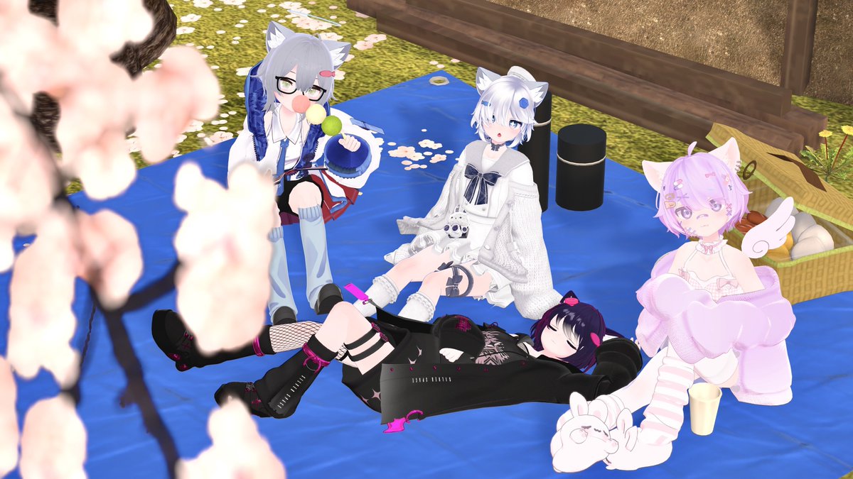 みっどないとぐ~て tweet media