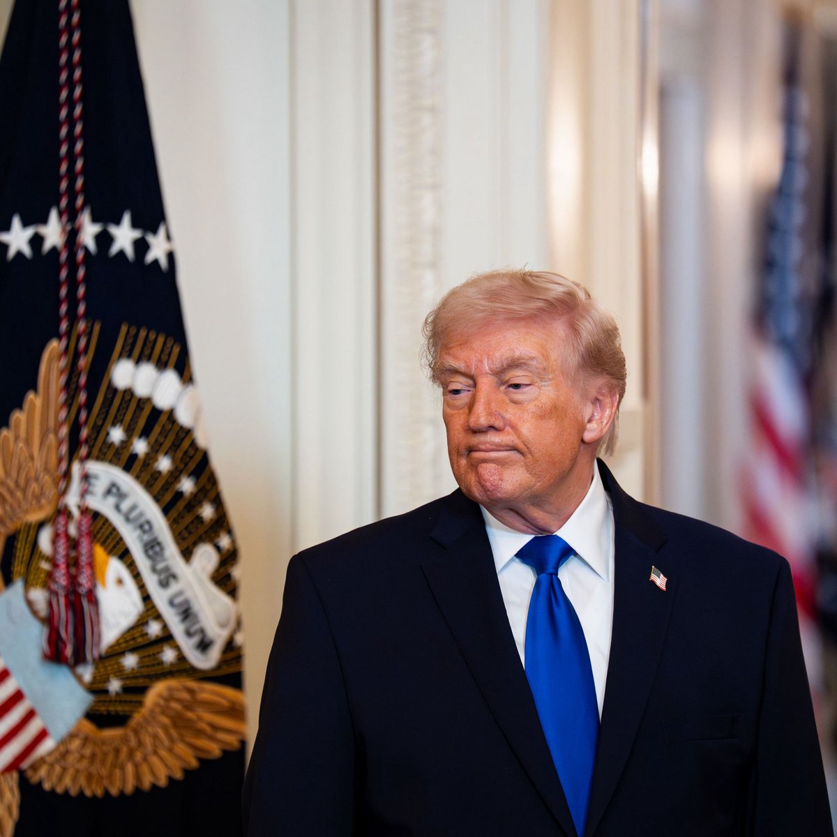 🚨ALERTE INFO

Le Pentagone vient de lâcher Trump et déclare au Congrès qu'aucun signe ne laissait présager une attaque iranienne contre les États-Unis. (Reuters)