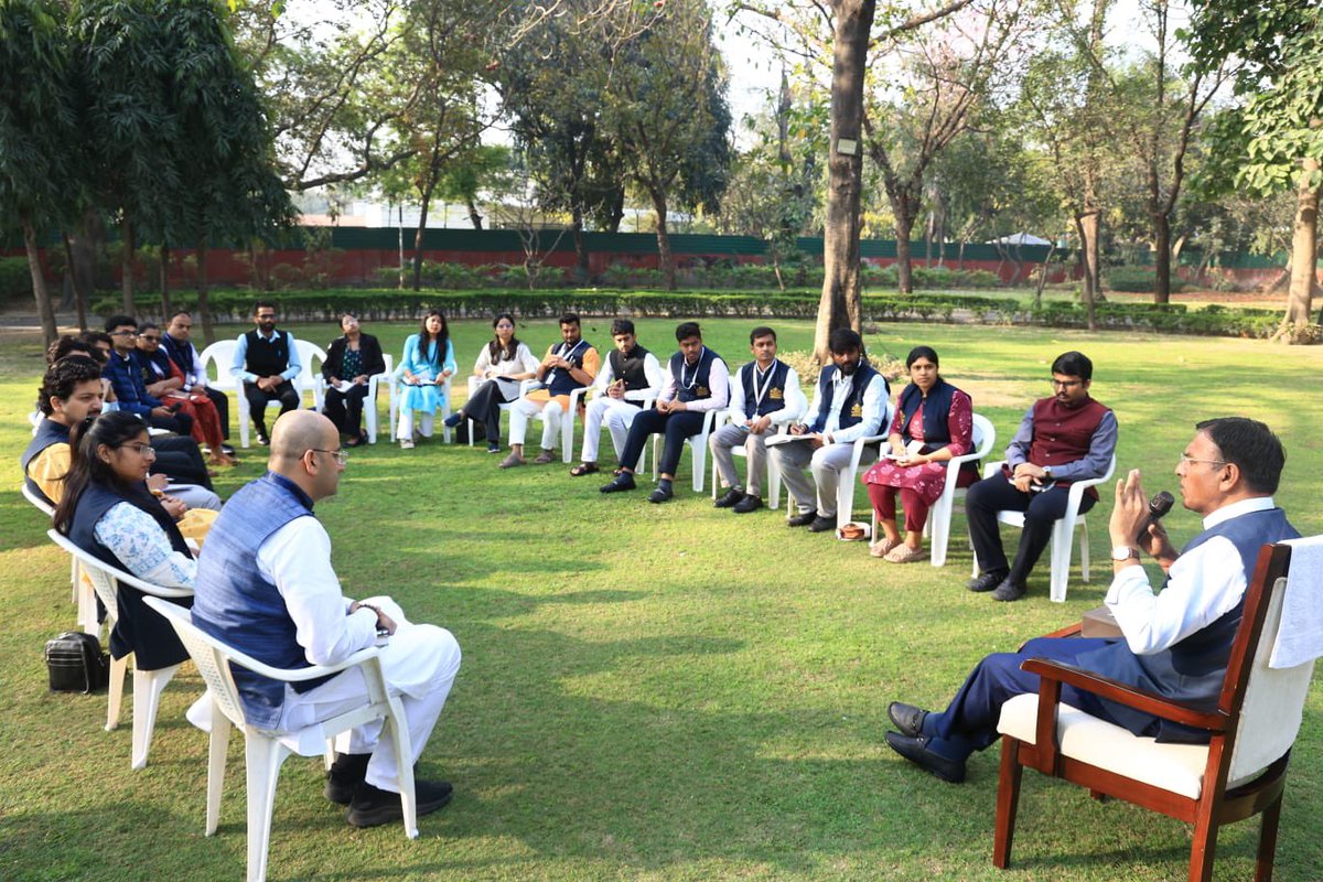 Dr Mansukh Mandaviya tweet media