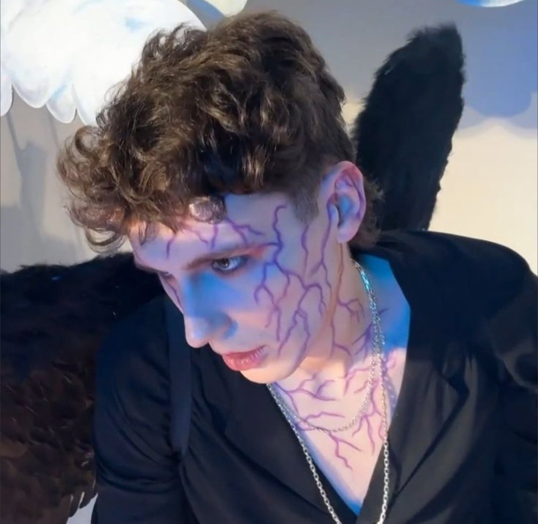 arya is a star 💫 tweet media