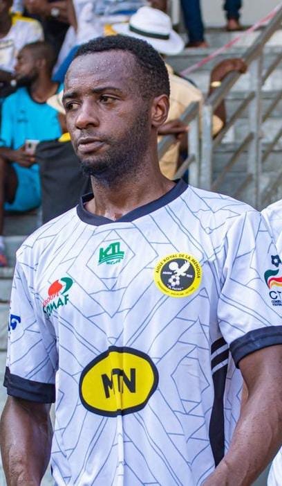 Aigle Royal de la Menoua tweet media