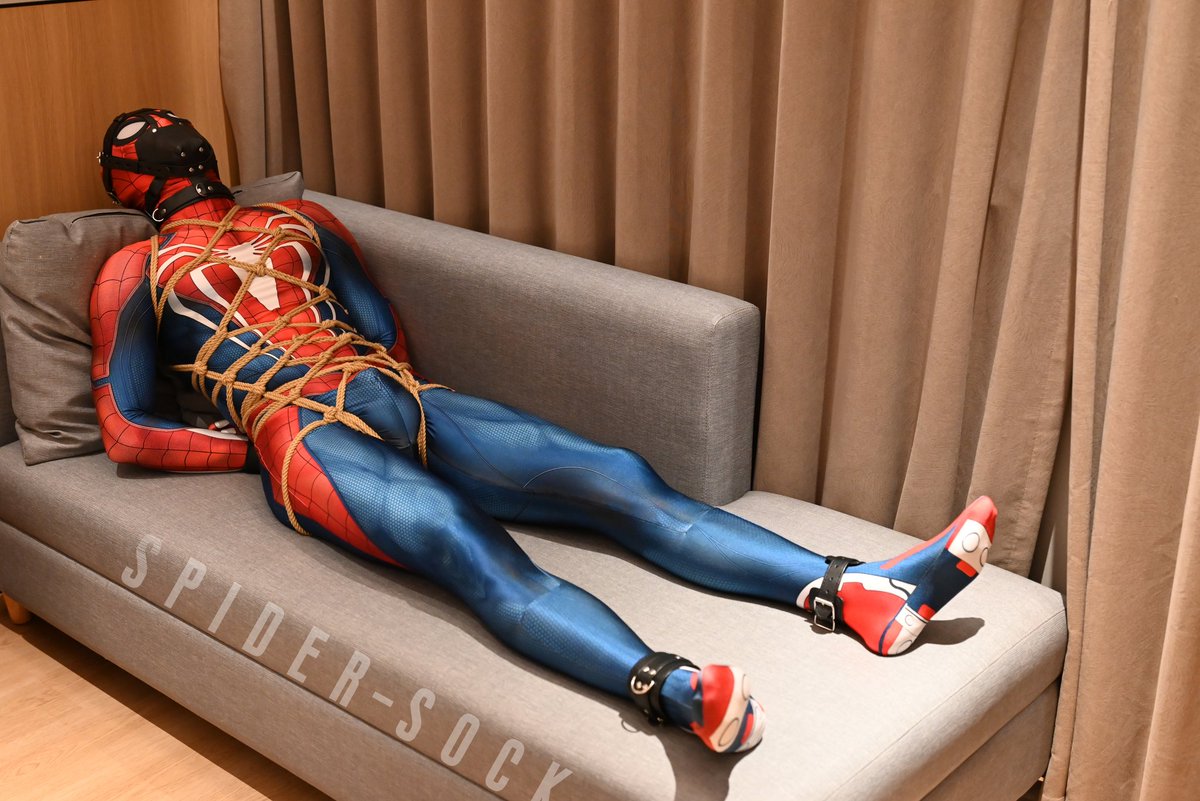 spider-sock tweet media