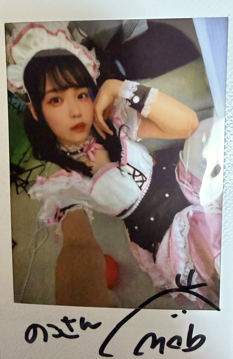 今月の通販チェキ、かわいくて最高！ #もぶぴ