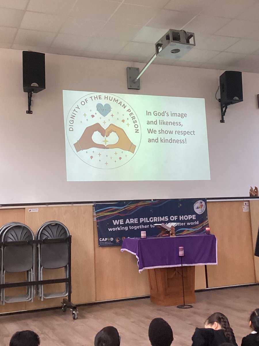 HolyFamilyYear2's tweet photo. Our Gospel assembly this morning. We gathered together to remember when Jesus takes his followers to the top of the mountain. During the liturgical season of Lent we remember to say Yes! to our Lord 🙏🏽✝️ @HolyFamilyScho1 #GiveAlms #Pray #Act https://t.co/7M2Bhjf76R