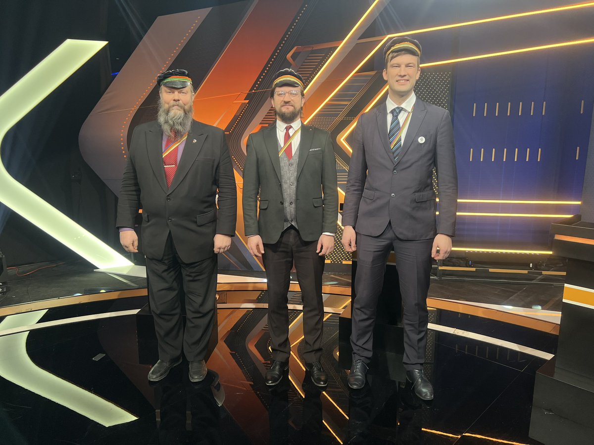 TV spēle VIP tweet media