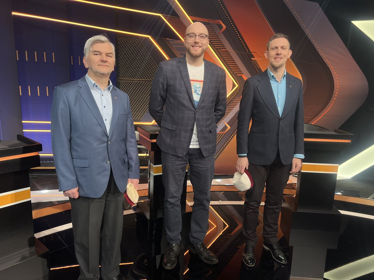 TV spēle VIP tweet media