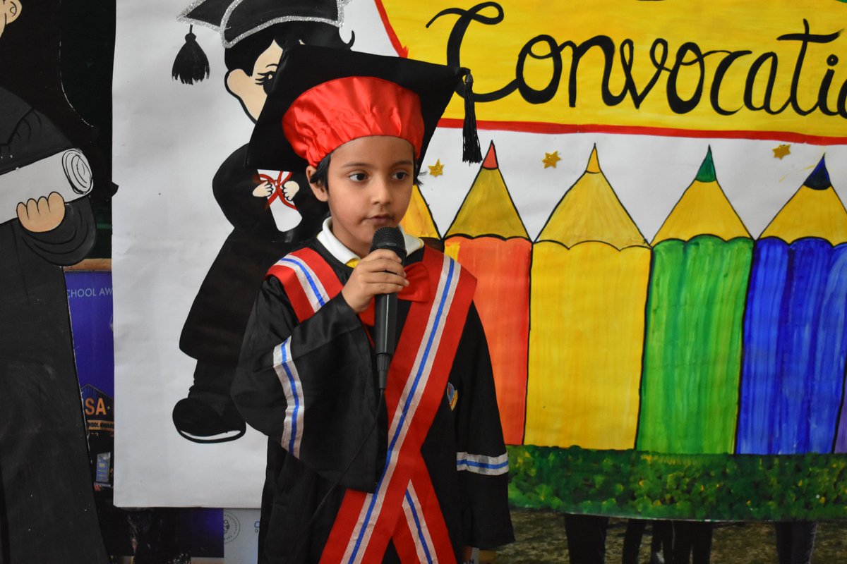 SunbeamDLN's tweet photo. Tiny steps, big dreams! 💫
The KG2 Convocation Ceremony 🎓 at Sunbeam School Dildarnagar was a celebration of growth, laughter, and new beginnings. Our young achievers are ready to shine brighter as they move ahead toward a promising future. 🌈📚 https://t.co/vxKR9ymXUd