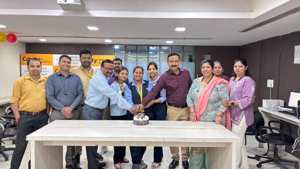 CityXrayClinic's tweet image. 🎉 Cheers to our February Birthday Stars! 🎂🎈
A big shoutout to our amazing team members celebrating their special day this month! Wishing you joy, success, and good health always. 🌟🥳

#HappyBirthday #Cityxray #workfamily #Healthcare #diagnostics #EmployeesBirthday
