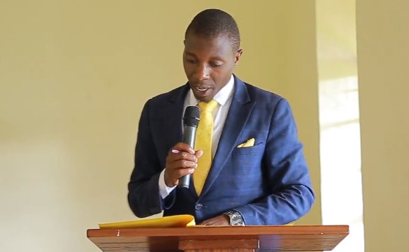 KigeziTv's tweet photo. #UPDATE
Turyamureeba Champion Baker the LC5 Councilor-elect for Kahungye Sub County Eyes Kabale Speakership, Moves to Unseat Incumbent Flavia Kanagizi.. @KabaleDistrict https://t.co/kCIH5snkVf