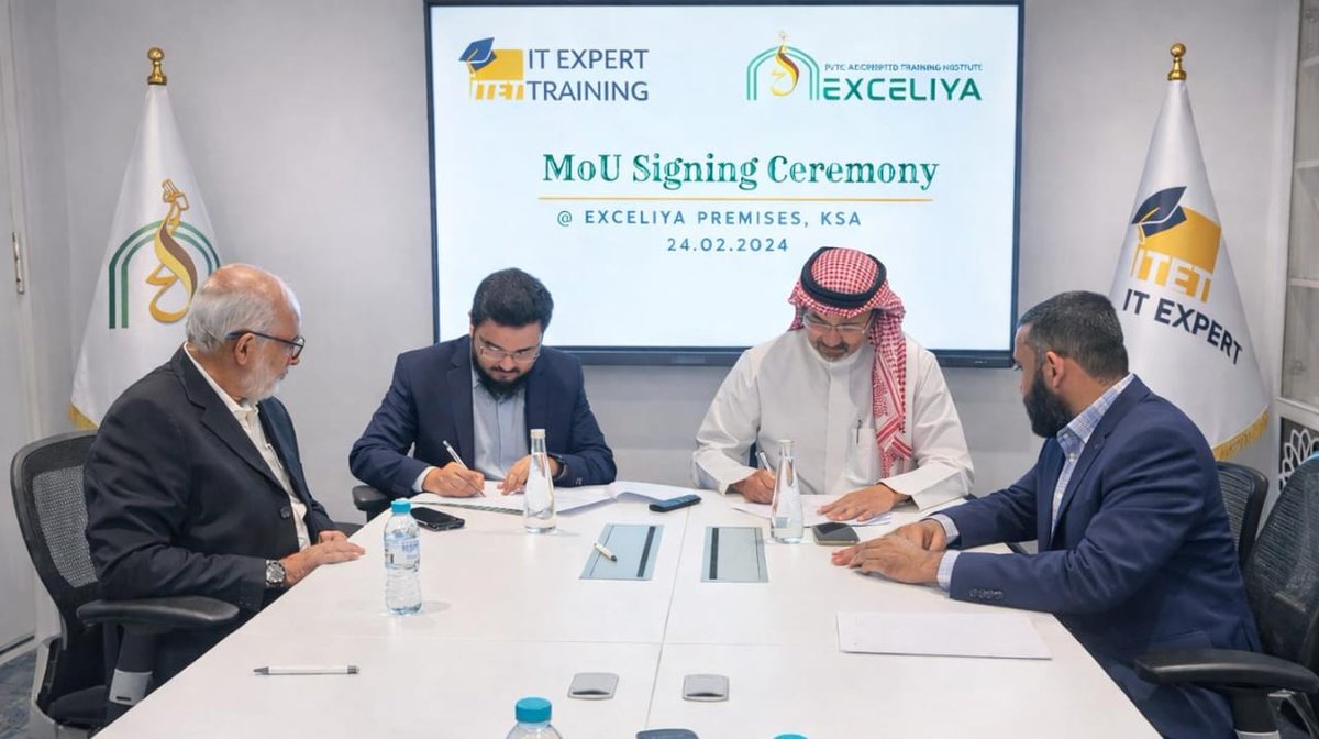 Exceliyasa's tweet photo. 🚀 Exceliya Signs Strategic Partnership with IT ExpertExceliya Training Center has signed an MoU with IT Expert to strengthen tech education in KSA 🇸🇦🎯 Focus Areas:

#Vision2030.#Exceliya #ITExpert #TechEducation #DigitalTransformation #KSA https://t.co/vGRk5AIevP