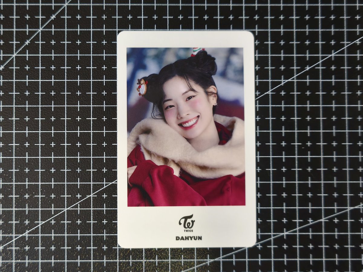 TheSiblingsCart's tweet photo. WTS/LFB: JYP Japan Pop Up Store 2025 Twice 'HOLIDAY MORNING' Photocard Set - Tingi

₱140 Member
₱100 Group

NY✅✅
JY✅
MM✅✅✅
DH✅✅
CY✅✅
TY✅✅✅
Group✅

- On hand and ready to ship
- MOP: BPI, BDO, Gcash, Maya
- MOD: J&amp;T, Lalamove, Grab

Mine below or DM to secure! https://t.co/eVJ37B74Qq