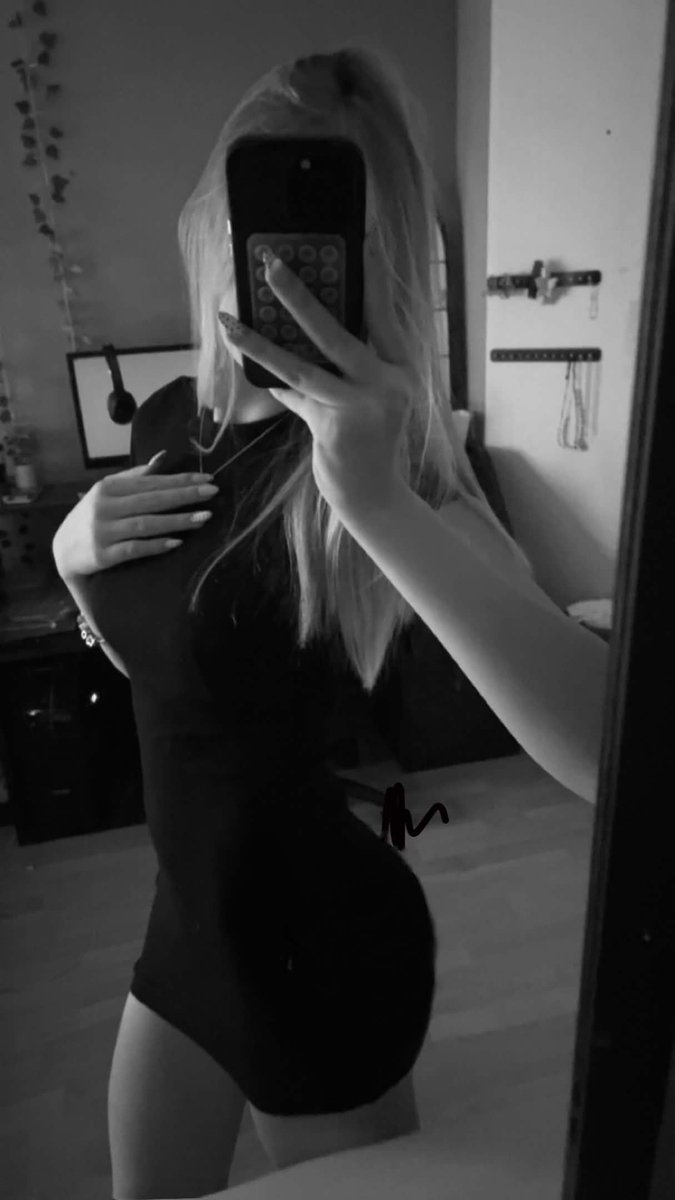 leakingsluts_'s tweet photo. leaking this stupid slut
if u wanna add her
discord: cupcakeprincessangelcupcake67
insta: m.mm3.l
tt: ma_brv
#leak #snowbunny https://t.co/YVq5ElxWFP