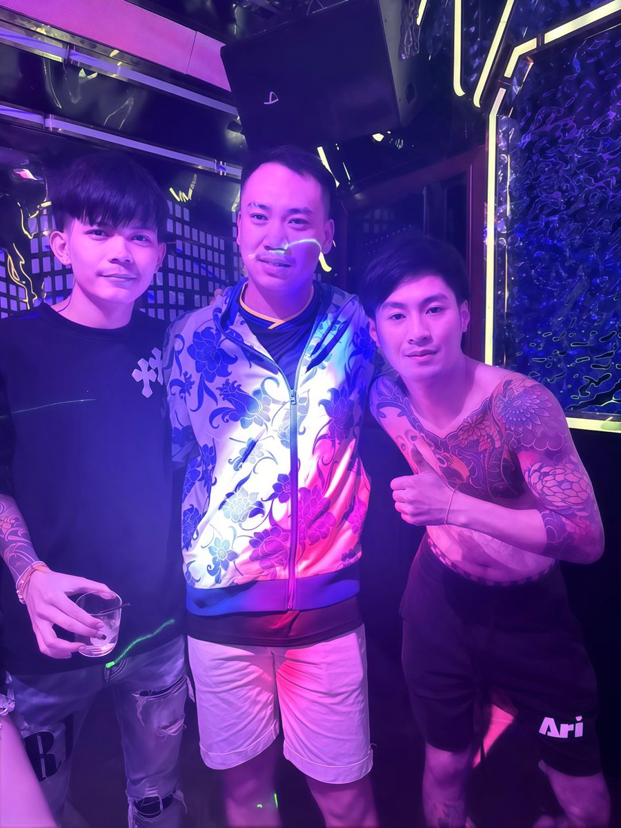 KingKin29120903's tweet photo. #สปปลาว🇱🇦#โสด #เหงา #ນະຄອນຫລວງວຽງຈັນ https://t.co/DiQCJBs6GH
