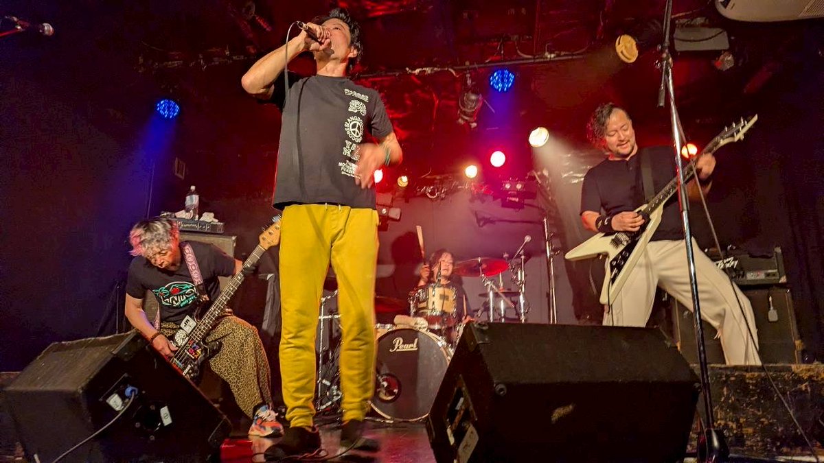 scrumsyrup tweet media