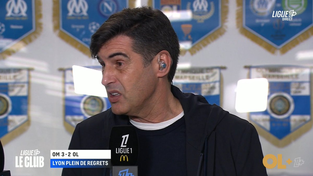 "On m'avait dit que les arbitres nous aideraient pour me faire signer, je suis très en colère"