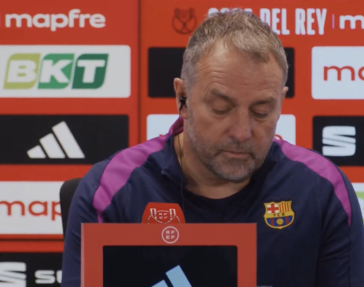 BarcaUniversal's tweet photo. ❗️ Hansi Flick on Lewandowski's injury:

"It's something we have to manage and accept. It's always a good opportunity for other players to demonstrate their quality." https://t.co/Mx6p7fG7XN