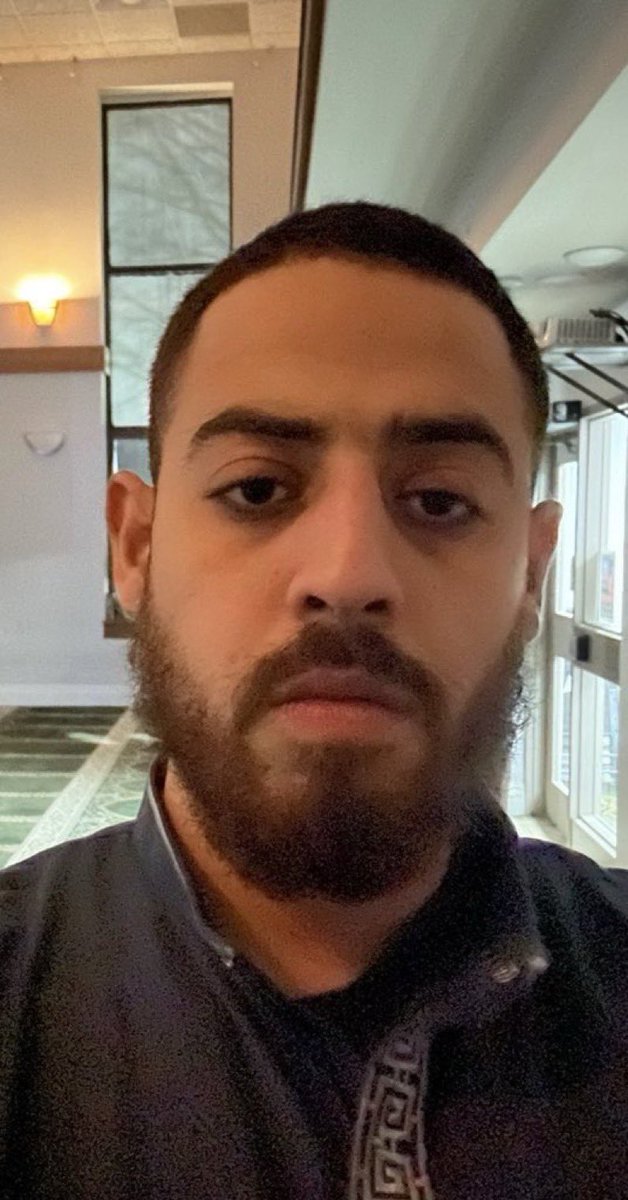 israelnewspulse's tweet photo. This is a Palestinian terrorist living in America his name is Ahmad Yusef Fayed also known as @Jvnior and @JvniorTrades, there will be a lot of interesting information coming out about him this week.

Hi Ahmad! https://t.co/cukr1SBzad