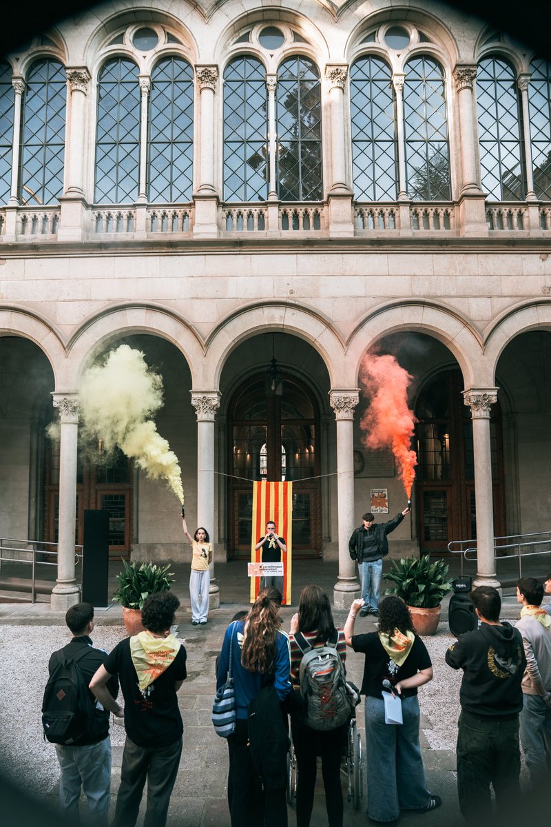 Correllengua universitari tweet media