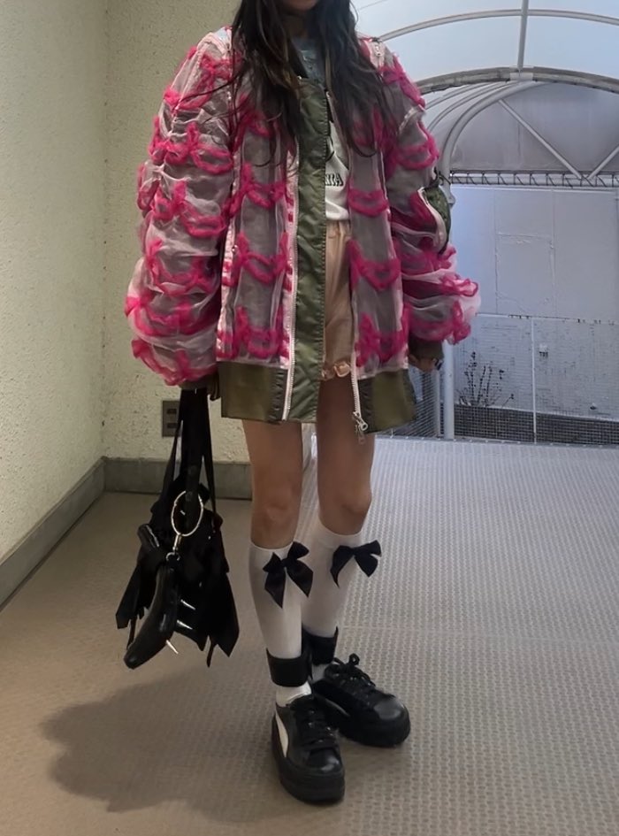 hitomi :::: tweet media