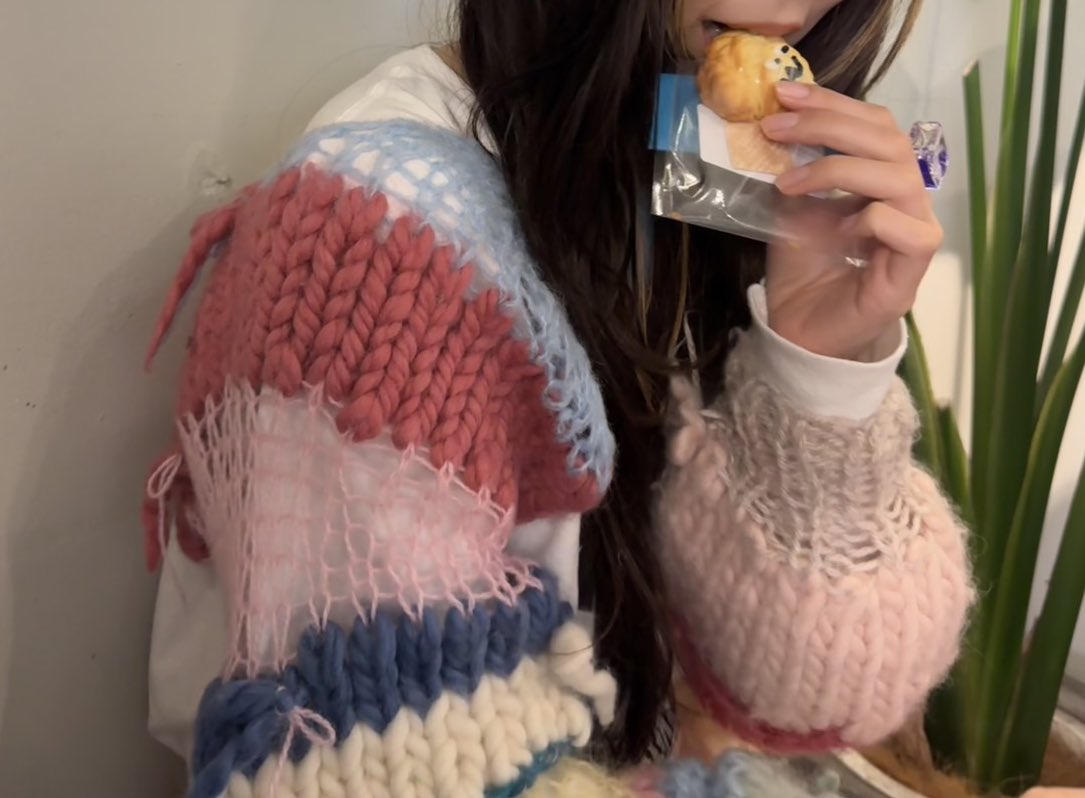 hitomi :::: tweet media