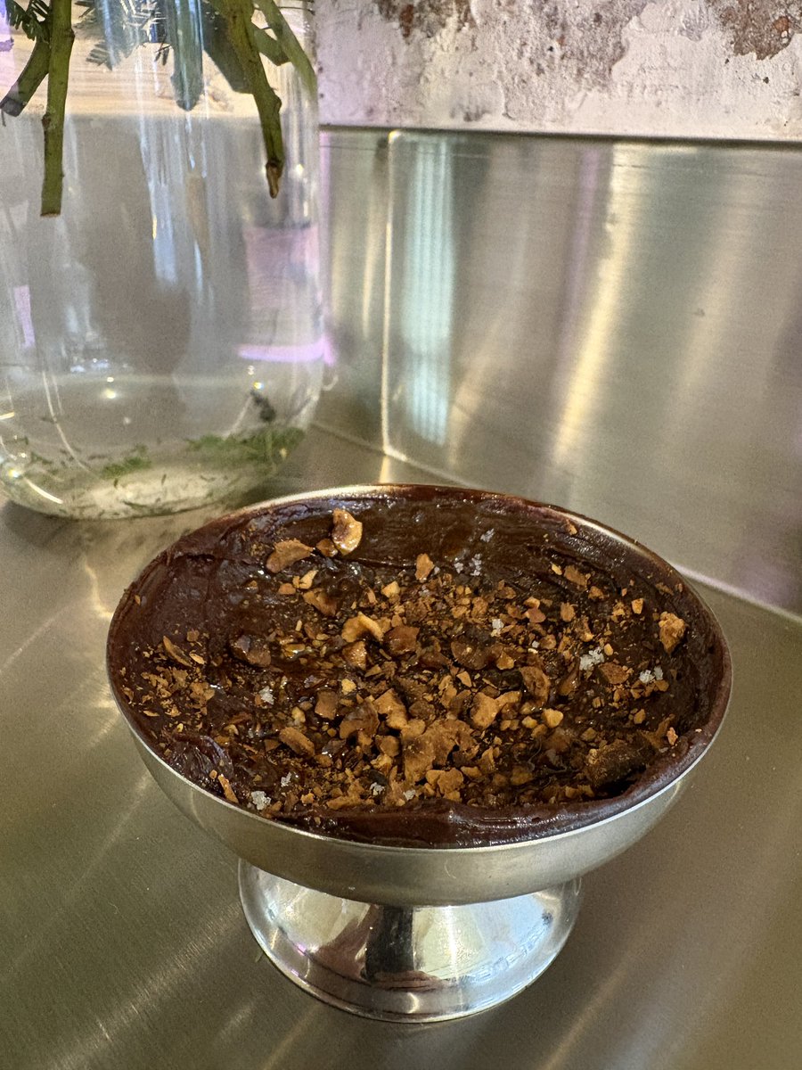 Les Tasters tweet media