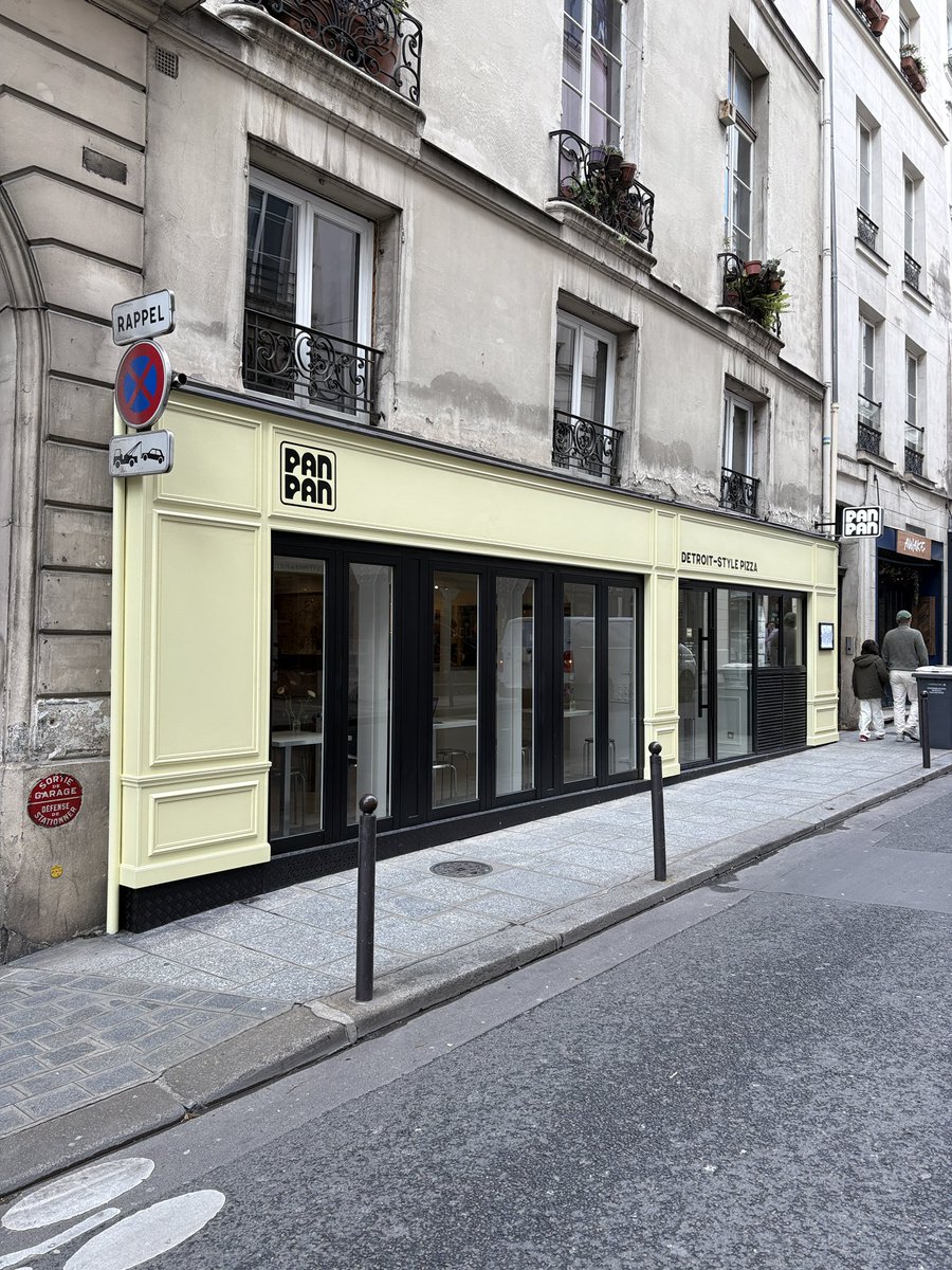 Les Tasters tweet media