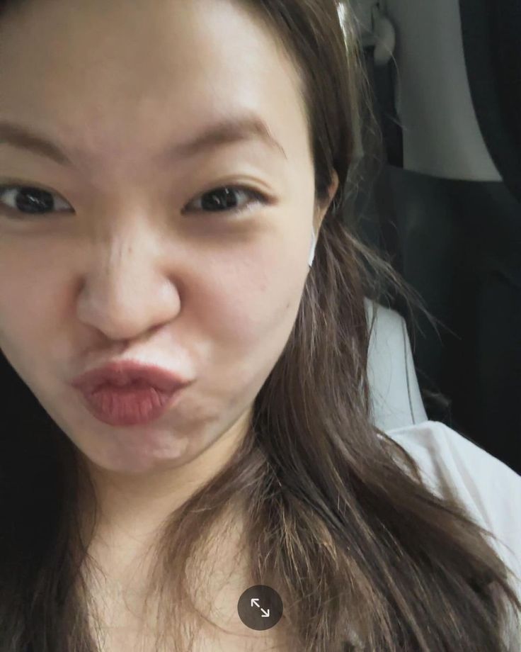 罗, ℒonaa. tweet media