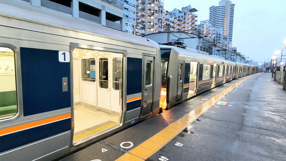 まりるばす tweet media