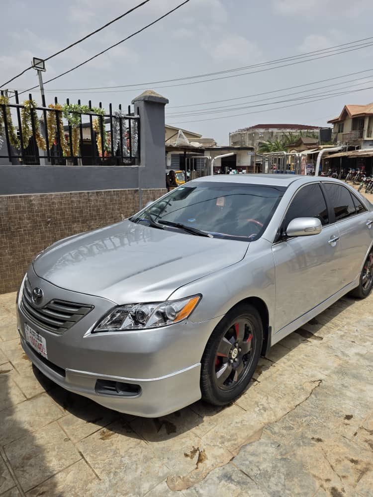 Emanu_omo_ALABI's tweet photo. Registered Camry 08
Super clean
Everything is 100%
Buy and drive nothing to fix
8.5m
Lagos 🇳🇬 

#HappyNewMonth #CornerFc #kuwait #reecejames #fyp #cars45 #lagos https://t.co/m7HQRqywq1
