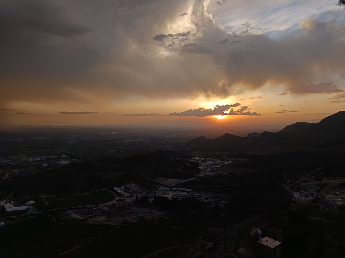 puesta de sol desde la ermita de los 3 juanes