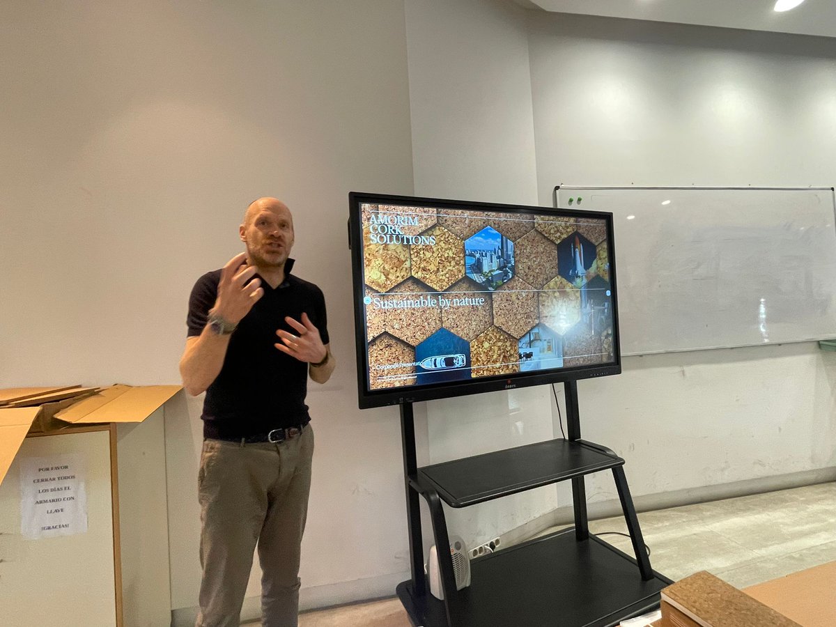 TeconautProject's tweet photo. We are thrilled to announce that @astondoayachts has joined the TEcoNaut project as a partner.

And they've made a grand entrance by organising our third skills shadowing workshop!

What an interesting day!!
#TEcoNaut #Amorimcorksolutions #innovation #nlcomposites #navicork https://t.co/BBhA5qwwwj