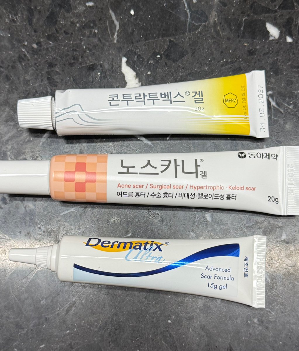 kom_0123's tweet photo. 韓国整形傷跡ケアについて🇰🇷
韓国の記事かなり漁ったので分かったこと共有します😿‼️

🕔抜糸後(傷が閉じてから)傷跡ケア

✅ノスカナ＋ダーマティックス
炎症を抑える＆ケロイド、盛り上がるのを抑える(最低2-3ヶ月)

✅シリコンシート 貼るだけ(洗って再利用可◎シリコン軟膏と同じ役割) https://t.co/9xk1aEoNR5