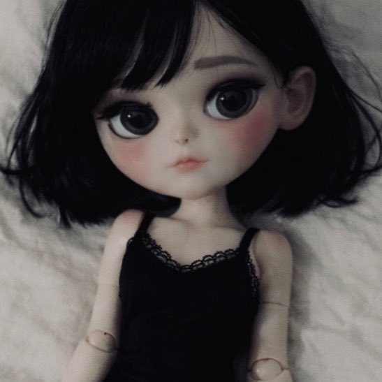 kitteysa's tweet photo. Black cat 🐈‍⬛ ‧˚꒰🐾୭ https://t.co/QtcZG1mdXP