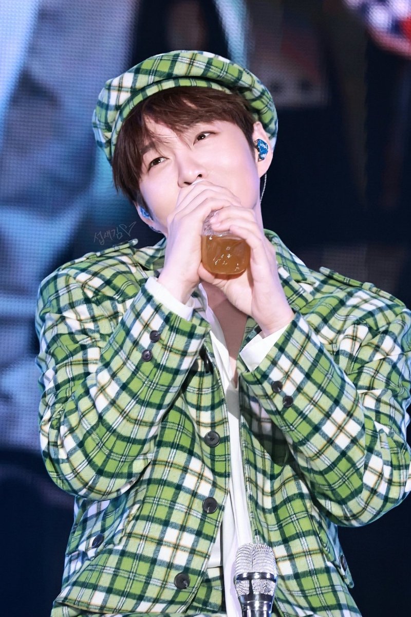 섭새김 tweet media
