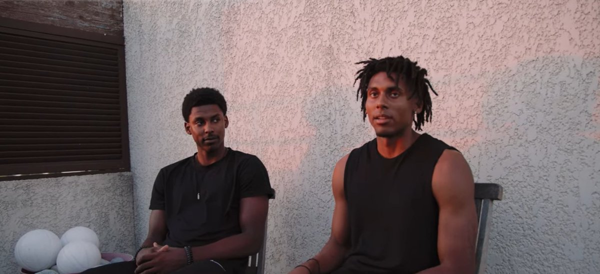 🚨 ALERTE DISPARITION – MERCI DE PARTAGER 🚨

🙏 Aidons la famille Hoard à retrouver Elijah Hoard, ancien espoir de l’ASVEL 

✈️ Elijah a été déposé vendredi à l’aéroport O’Hare de Chicago pour rentrer en France et est depuis introuvable.

➡️ bebasket.fr/alerte-dispari…