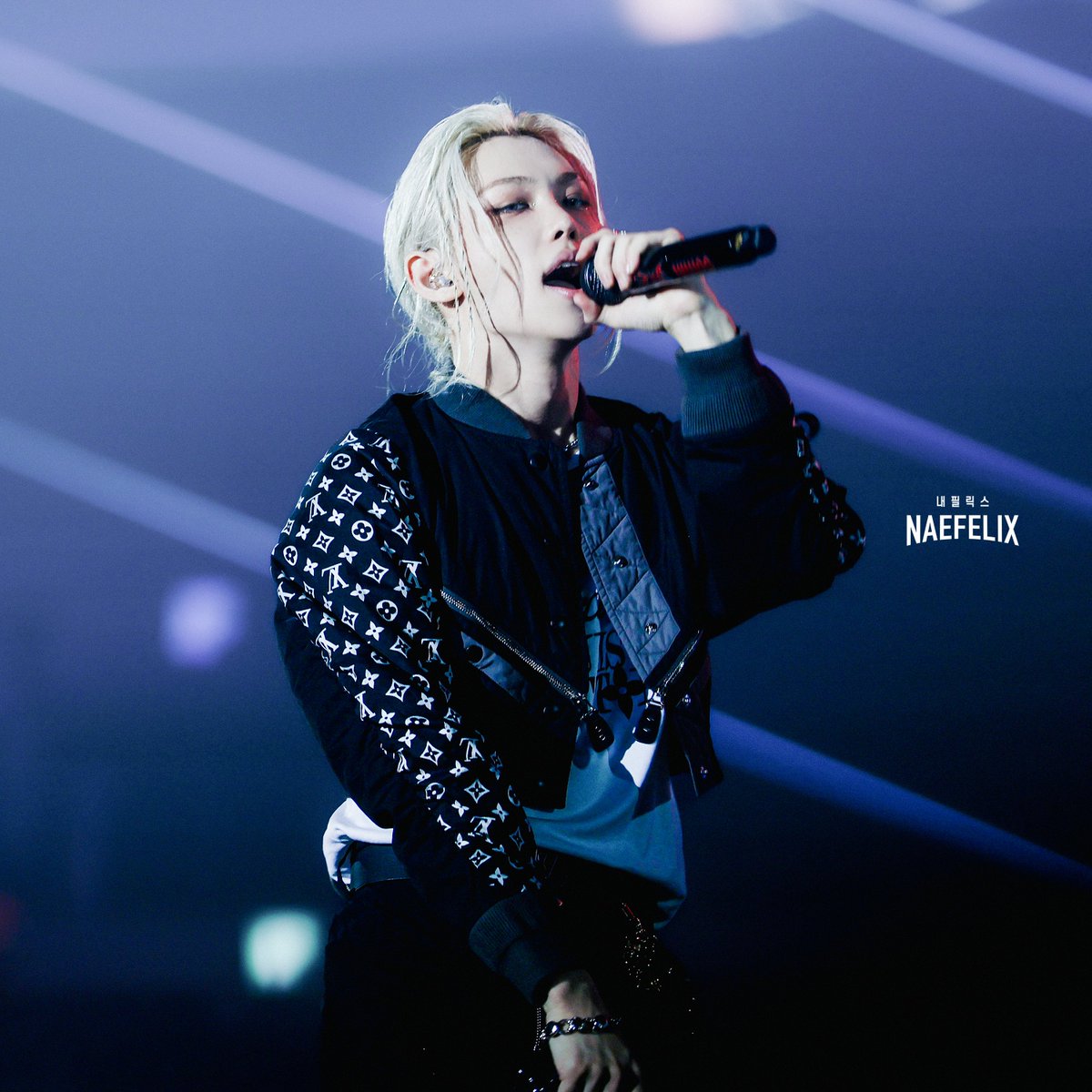 NAE_FELIX's tweet image. ✔️240901 dominATE SEOUL

🎤\\\🐥\\\

#straykids #스트레이키즈 #dominATE #felix #필릭스 #yongbok #용복 #NAEFELIX #내필릭스