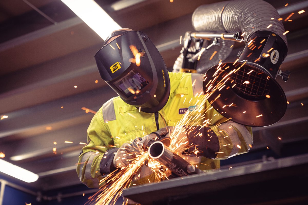 Gradcracker tweet media