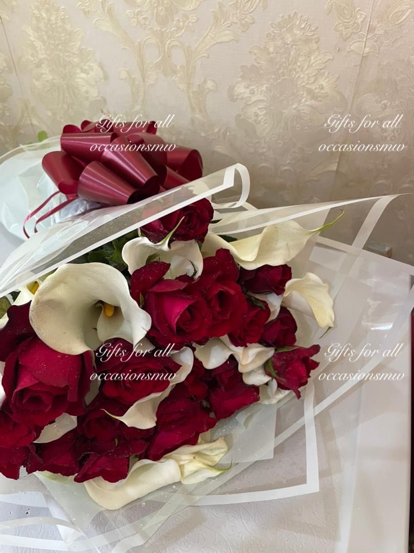 macjojo1's tweet photo. Beautiful Bouquet’s  
@Giftsforallocc1
Gravity Mall City Center Shop No13 
0886130138 or 0994001537 https://t.co/viadUAxMRt