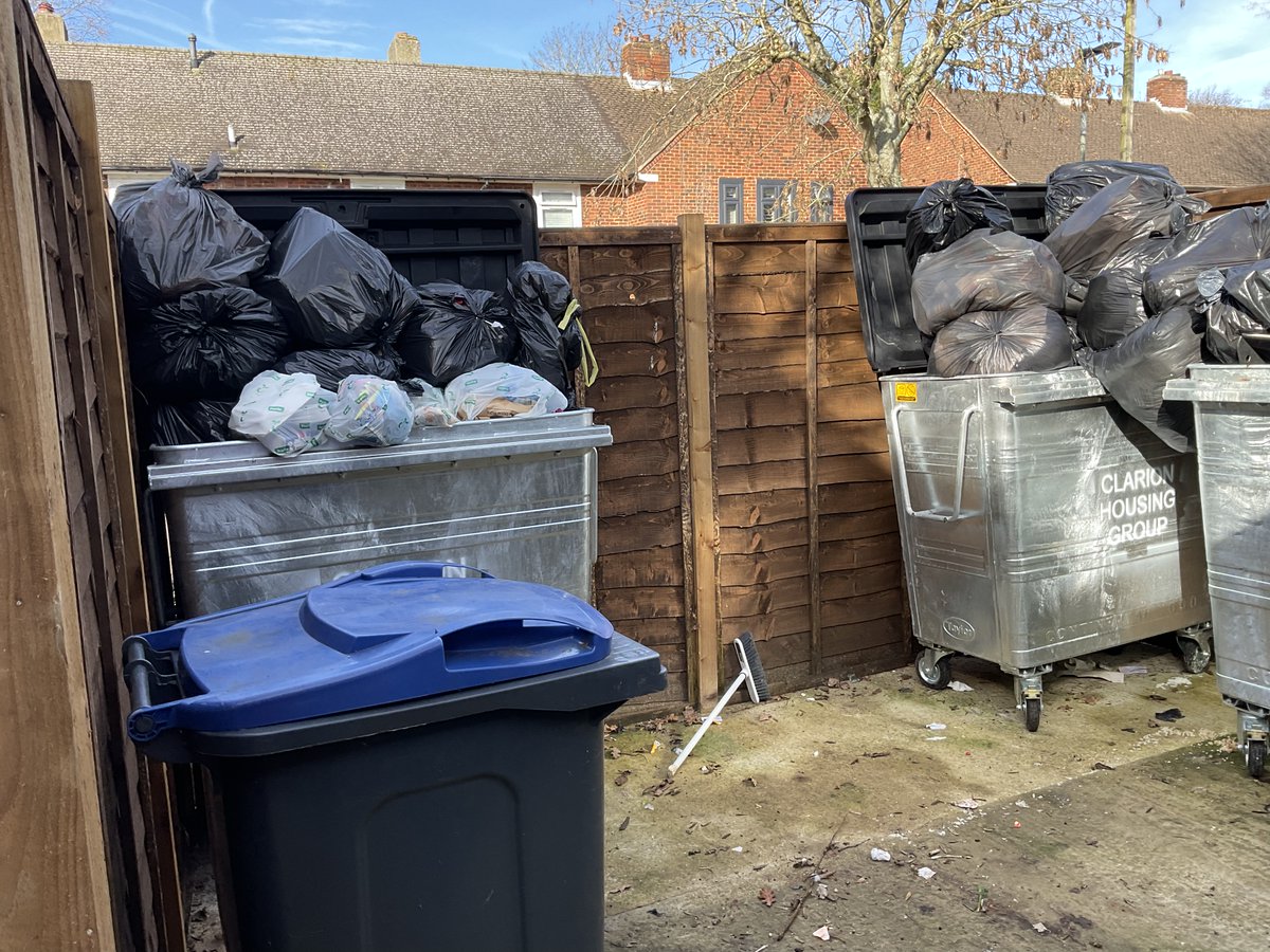 Mogsiemus tweet media