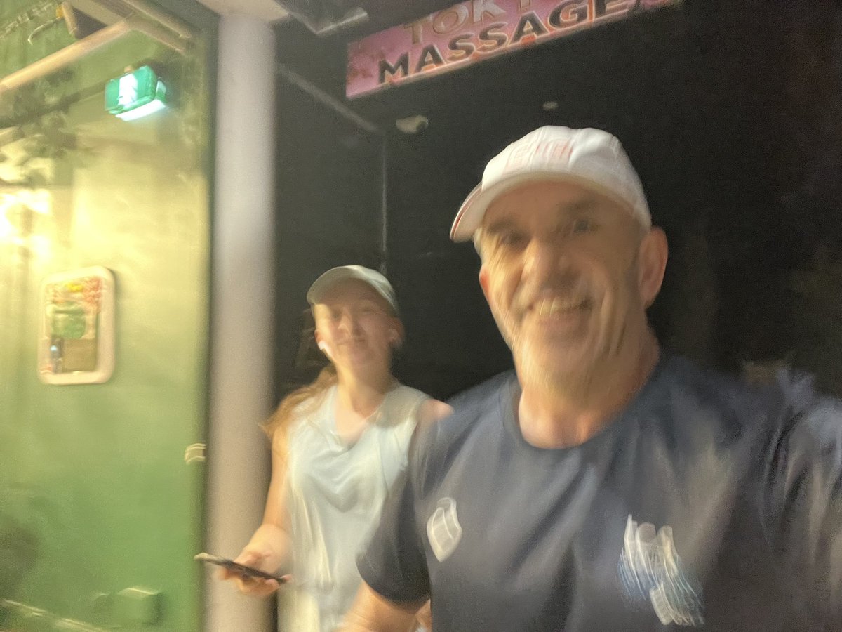 Charles Davis tweet media