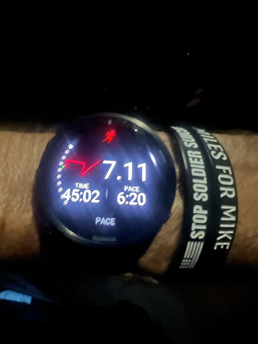 Charles Davis tweet media